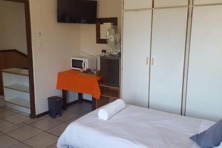 Lodge Strand Bagian luar foto